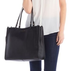 S!A!L!E! NEW Vince Camuto Tote Bag